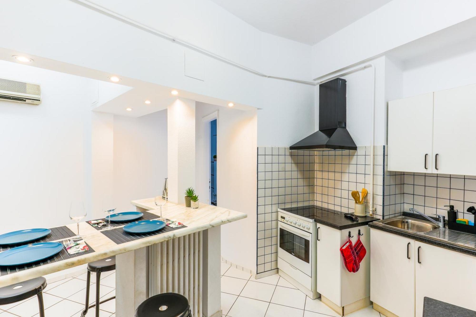 Ultracentral Golden Gatehouse 3 Bdrm Бухарест Экстерьер фото