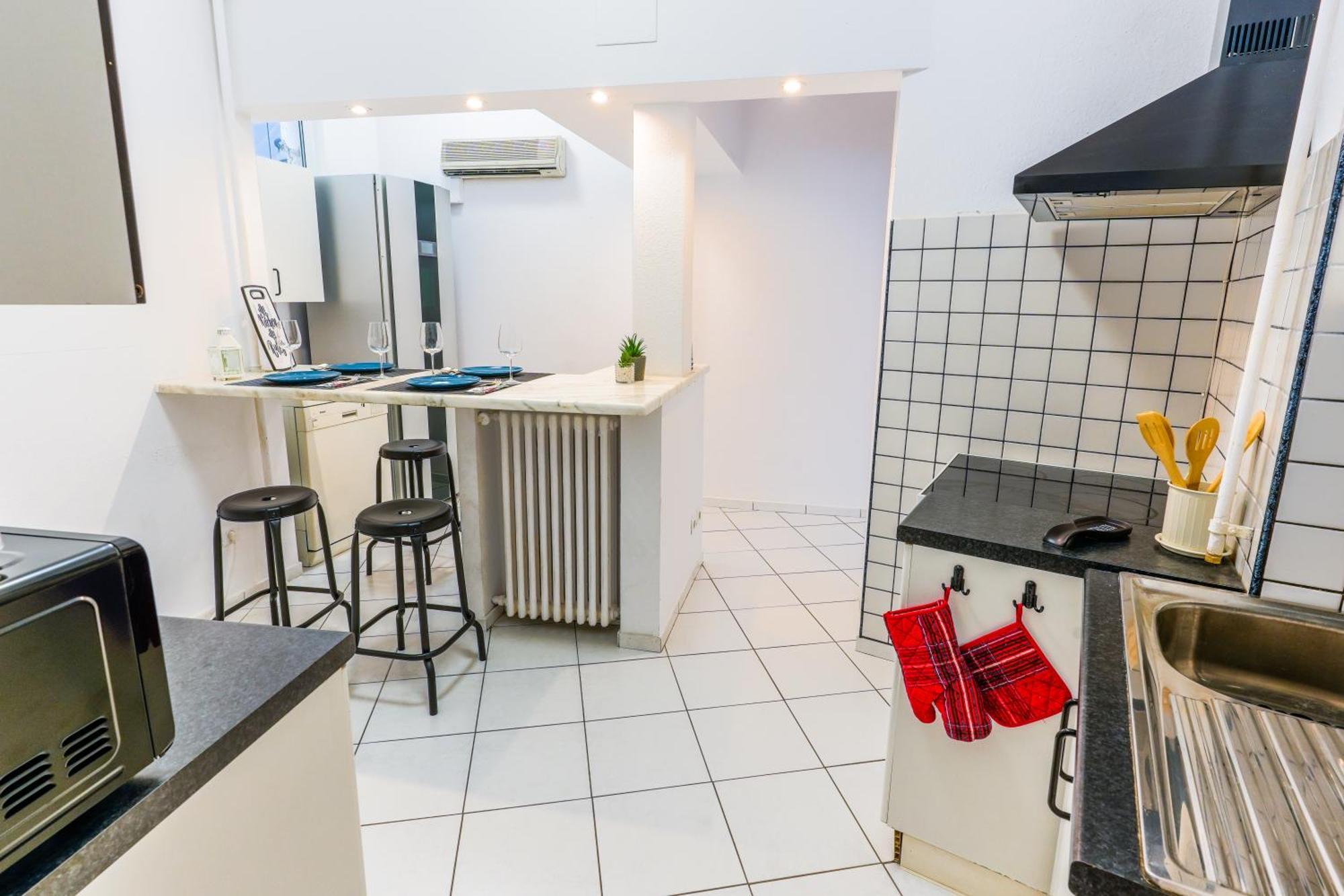 Ultracentral Golden Gatehouse 3 Bdrm Бухарест Экстерьер фото